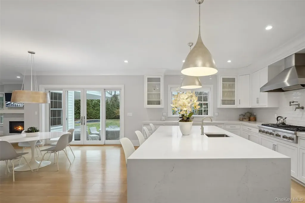 25 Hunt Place Rye NY 10580