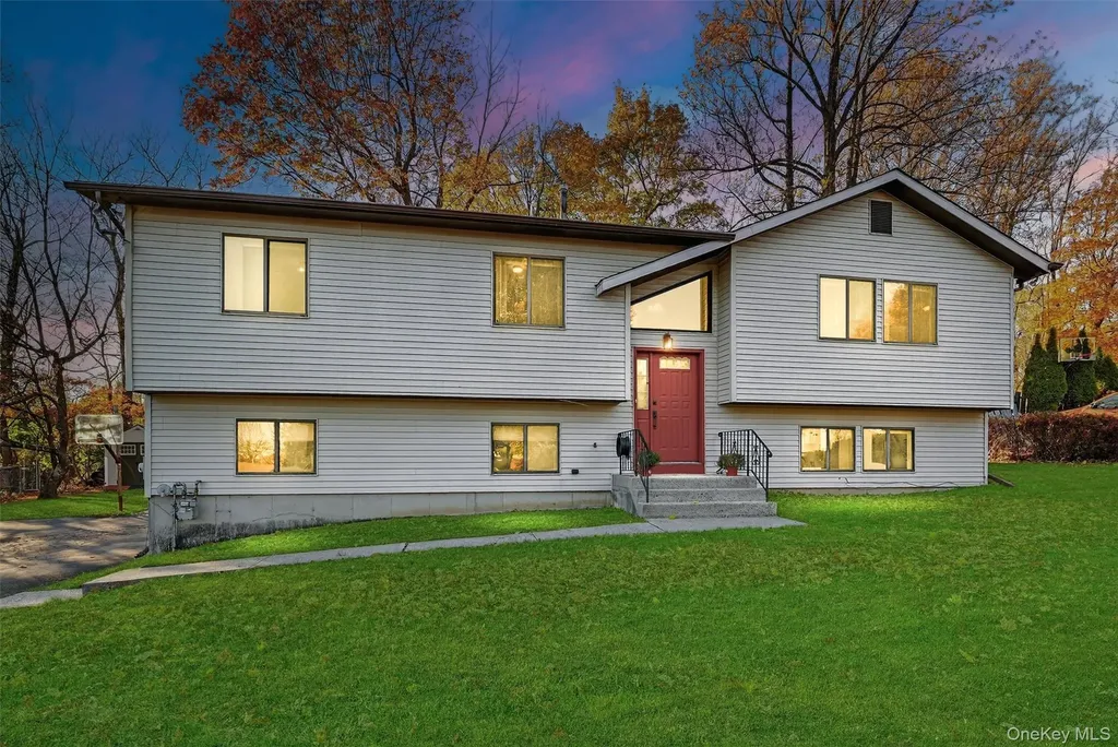 5 Schettig Court Spring Valley NY 10977