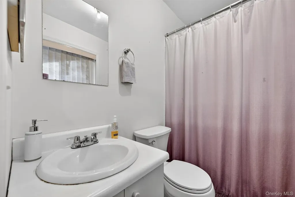 5 Schettig Court Spring Valley NY 10977