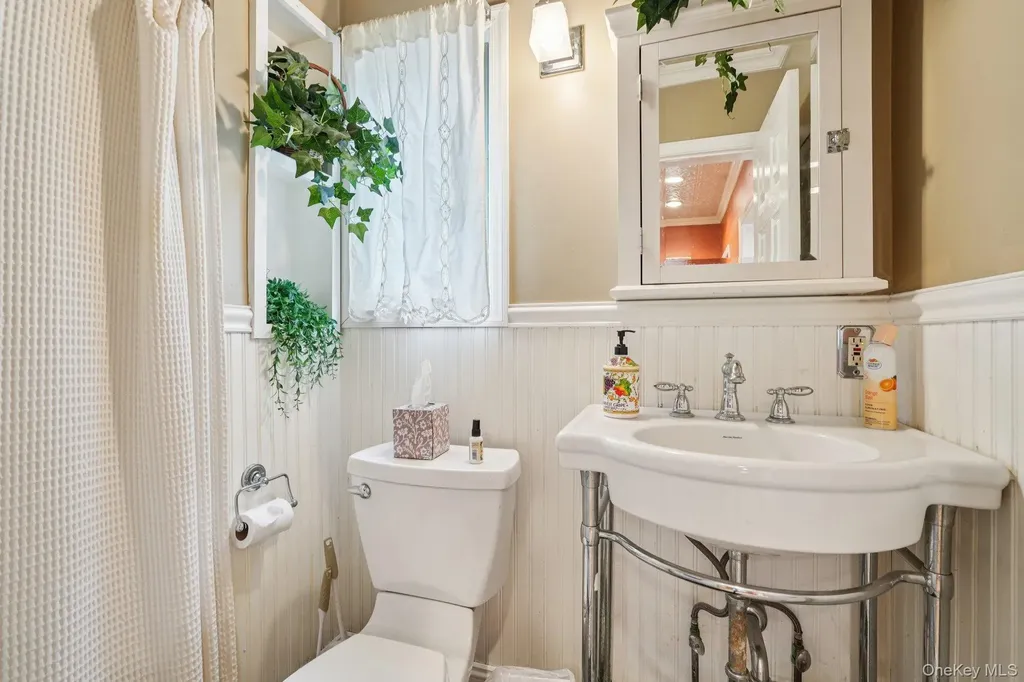 74 E Maple Avenue Suffern NY 10901