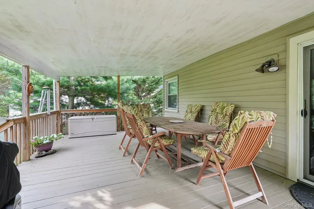 74 E Maple Avenue Suffern NY 10901