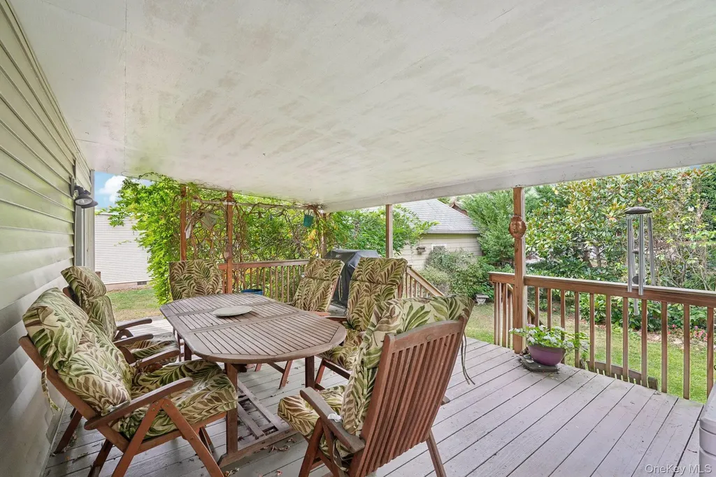 74 E Maple Avenue Suffern NY 10901