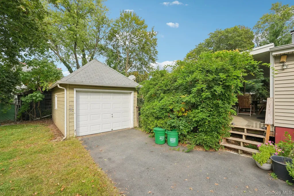 74 E Maple Avenue Suffern NY 10901