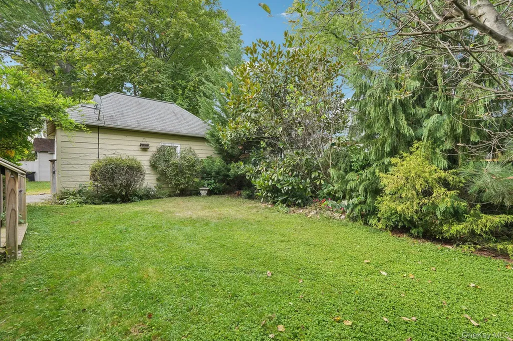 74 E Maple Avenue Suffern NY 10901