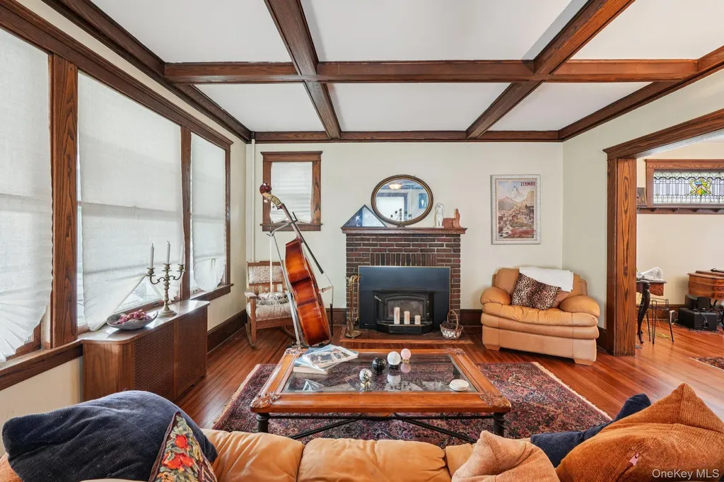 74 E Maple Avenue Suffern NY 10901