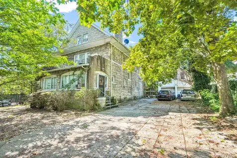 81-26 Austin Street Kew Gardens NY