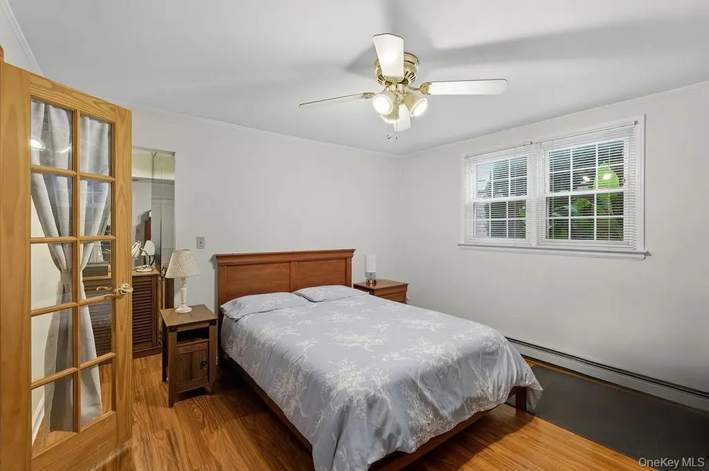 181 Tottenham Road Lynbrook NY 11563