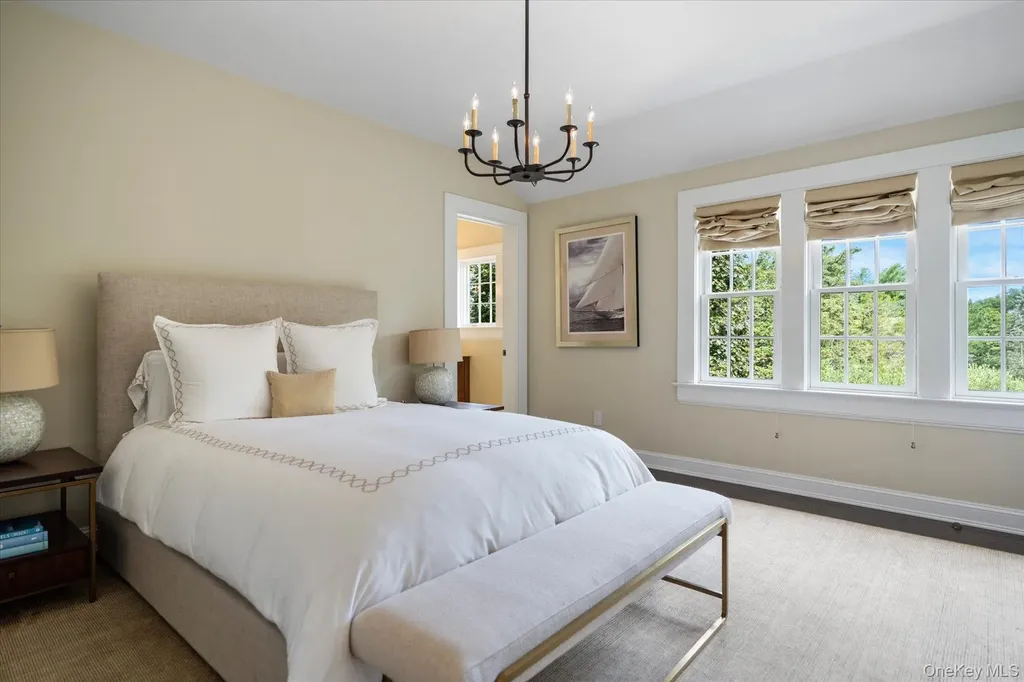 231 Flying Point Road Southampton NY 11968