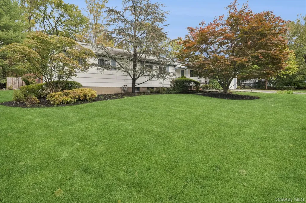 26 Jill Drive West Nyack NY 10994