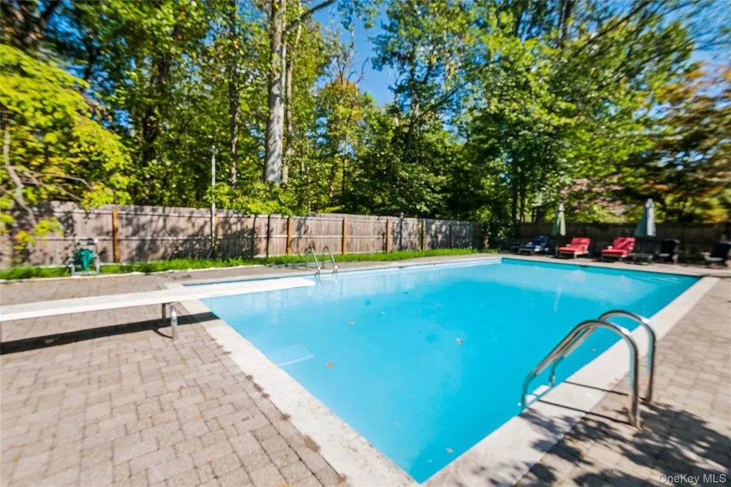 26 Jill Drive West Nyack NY 10994
