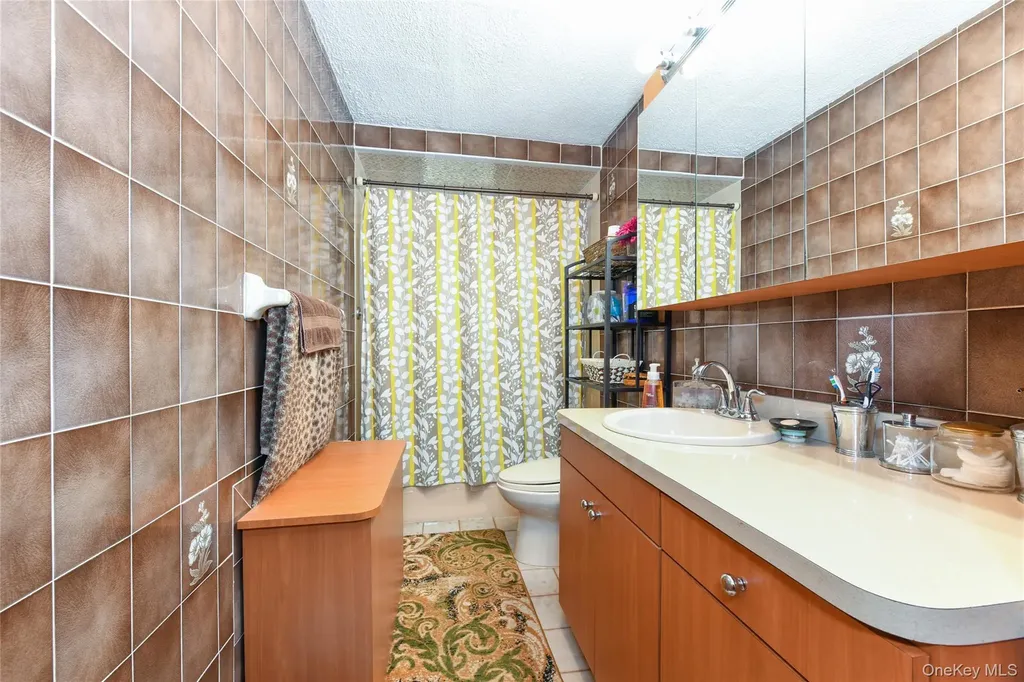 10109 97th Avenue Ozone Park NY 11416