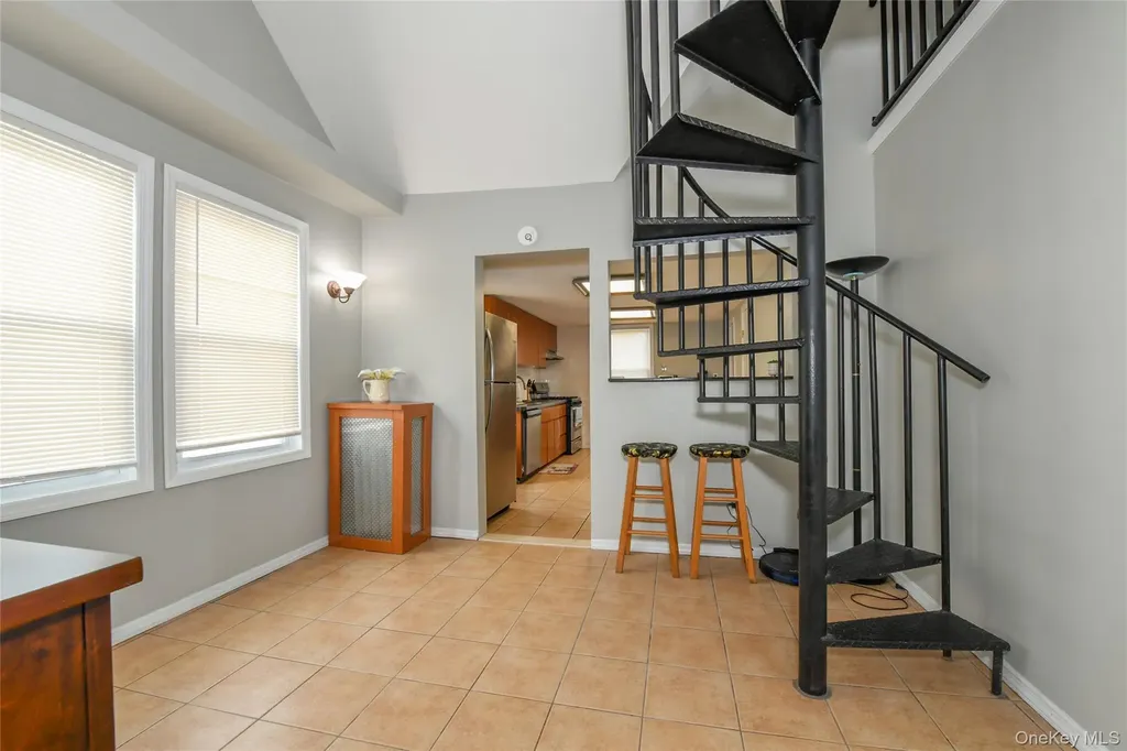 10109 97th Avenue Ozone Park NY 11416