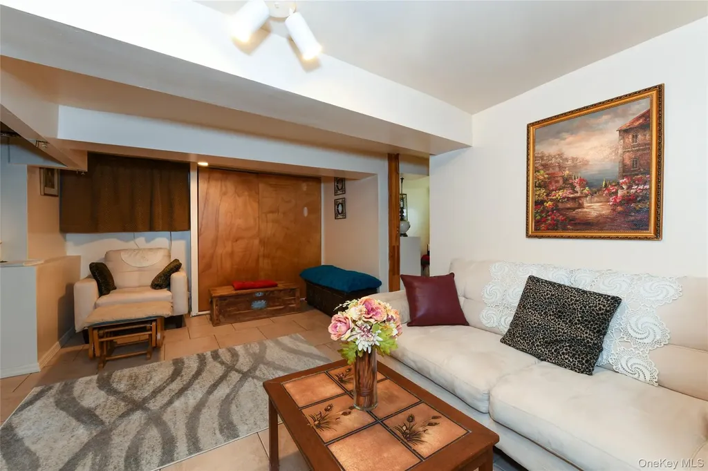10109 97th Avenue Ozone Park NY 11416