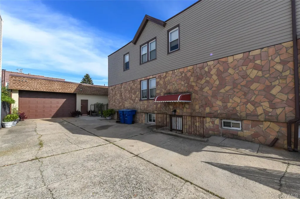 10109 97th Avenue Ozone Park NY 11416