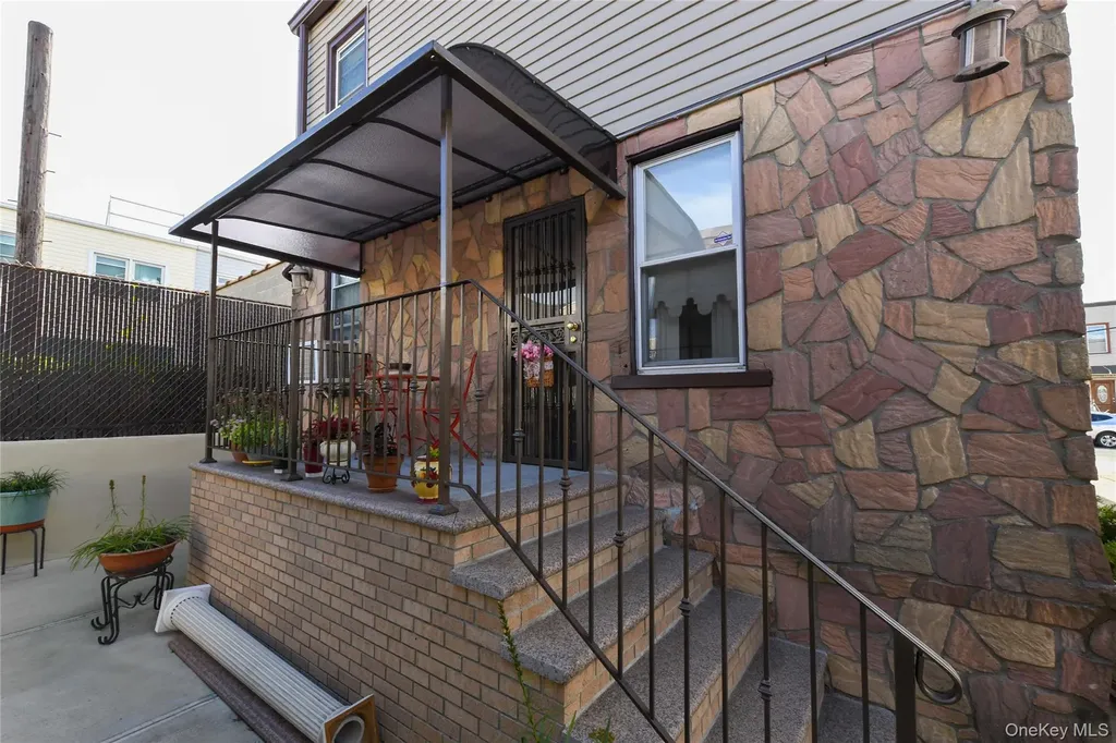 10109 97th Avenue Ozone Park NY 11416