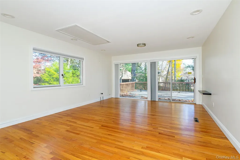 7 Ferris Lane Poughkeepsie NY 12601