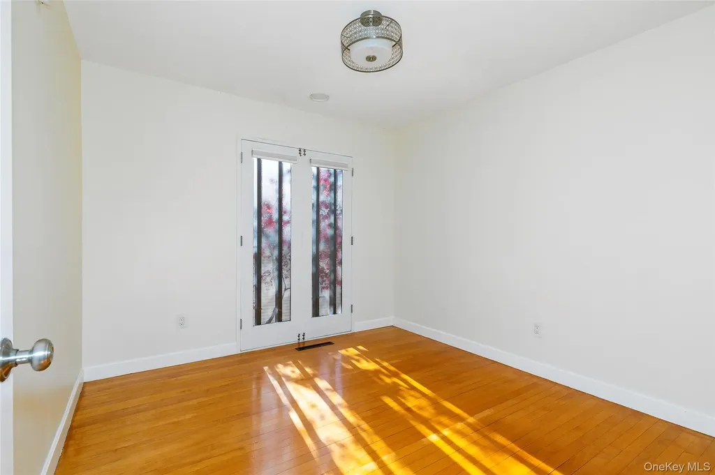 7 Ferris Lane Poughkeepsie NY 12601