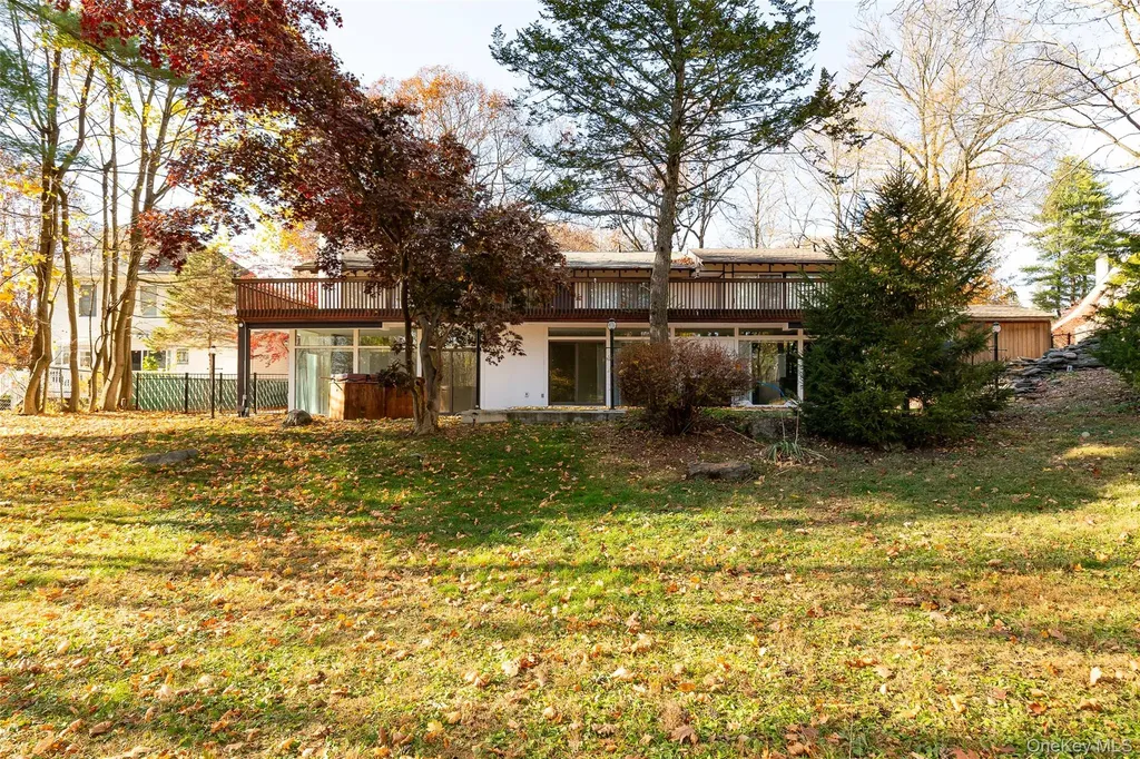 7 Ferris Lane Poughkeepsie NY 12601