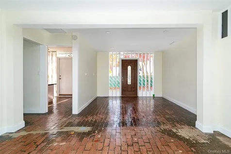 7 Ferris Lane Poughkeepsie NY 12601