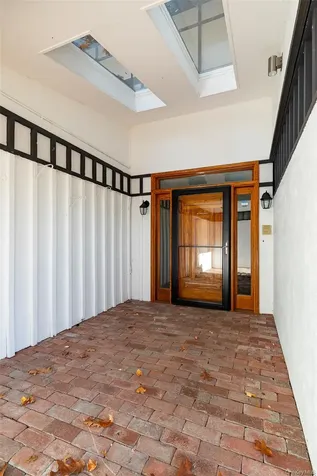 7 Ferris Lane Poughkeepsie NY 12601