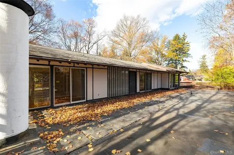 7 Ferris Lane Poughkeepsie NY 12601