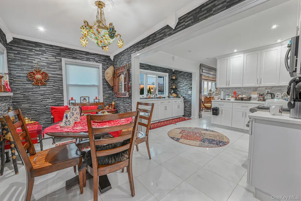 38 Quarry Lane Levittown NY 11756