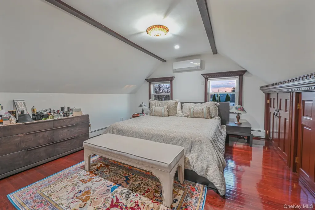 38 Quarry Lane Levittown NY 11756