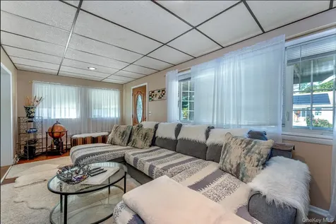 11 Katonah Road Carmel NY 10512