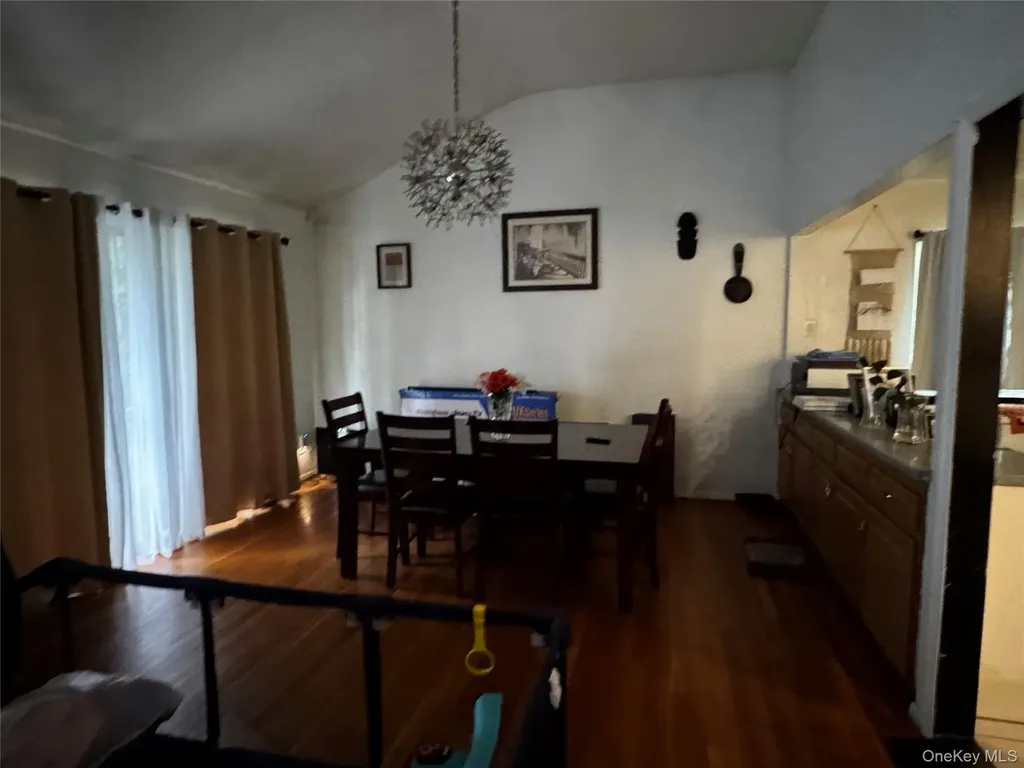 149 Phelps Lane North Babylon NY 11703