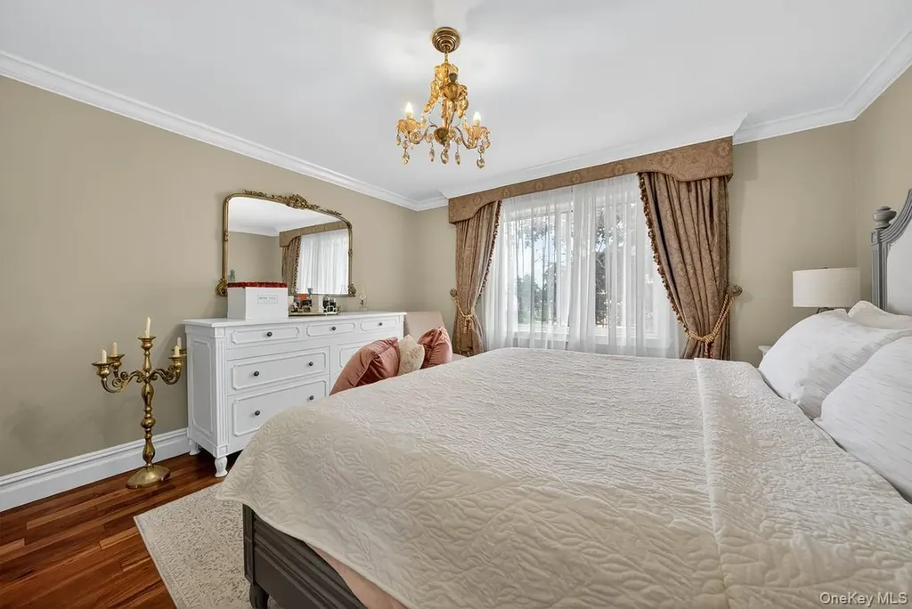 20 Ashford Place Yonkers NY 10701