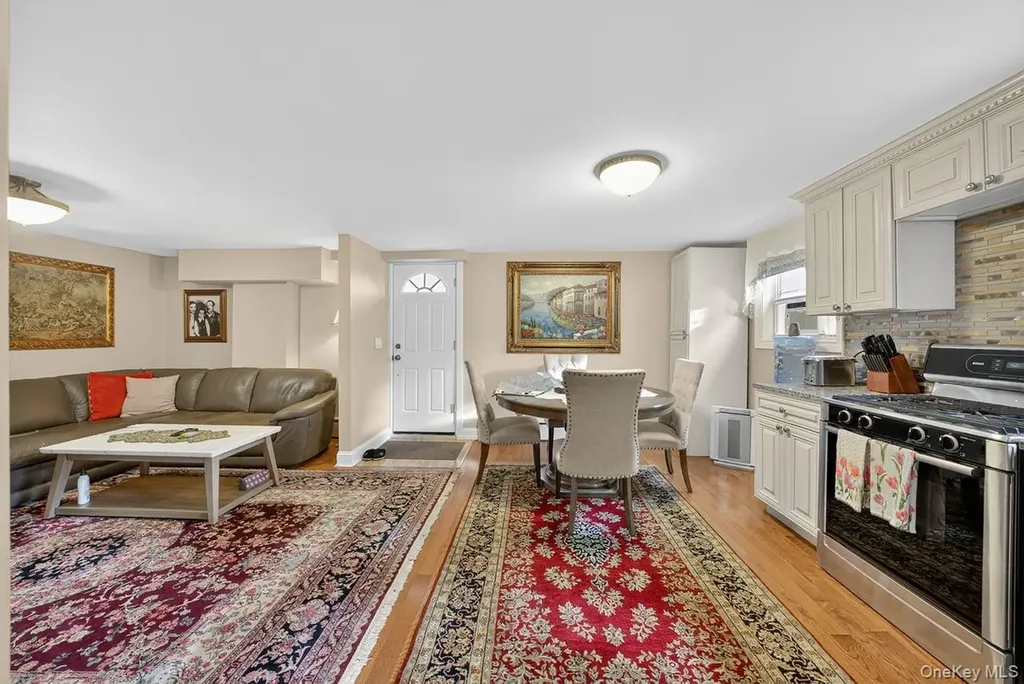 20 Ashford Place Yonkers NY 10701