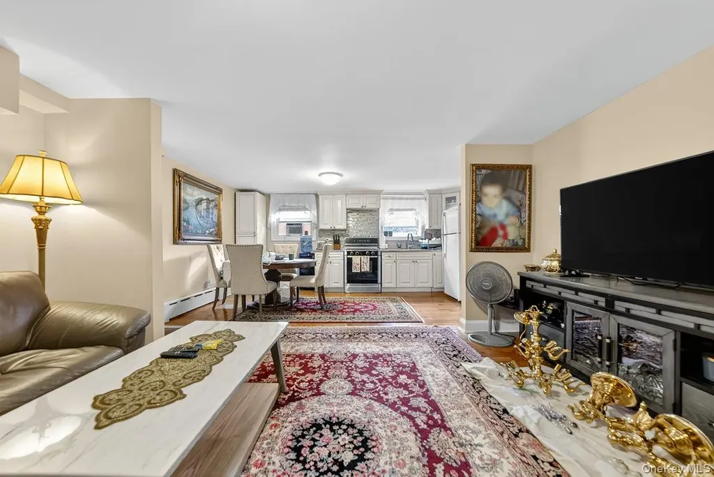 20 Ashford Place Yonkers NY 10701