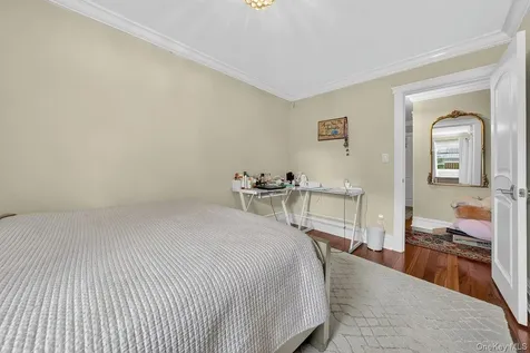 20 Ashford Place Yonkers NY 10701