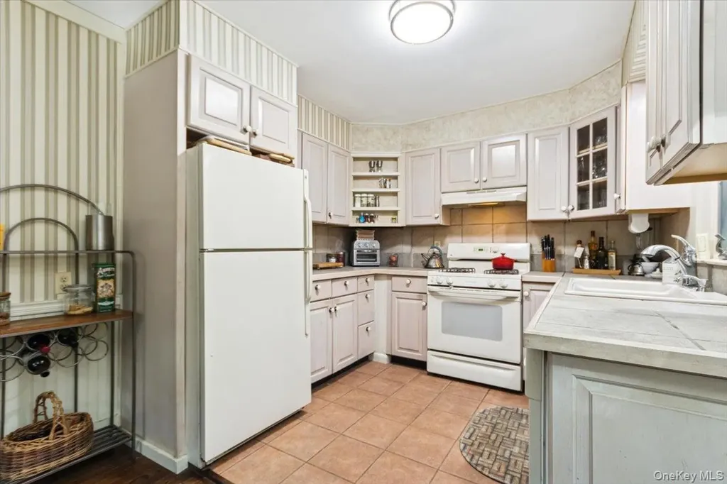 826 Buck Road Stone Ridge NY 12484