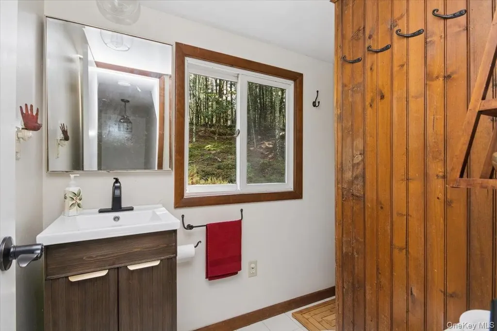 826 Buck Road Stone Ridge NY 12484