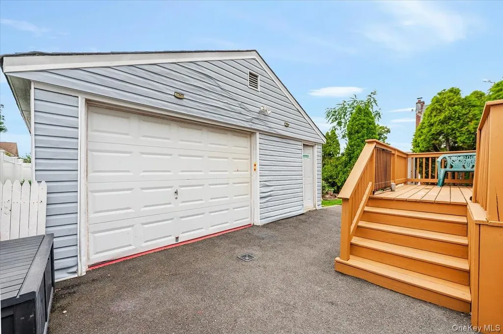 174 Hoffman Avenue Elmont NY 11003