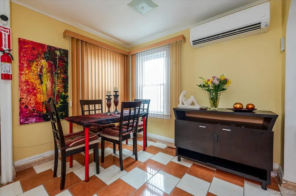 174 Hoffman Avenue Elmont NY 11003