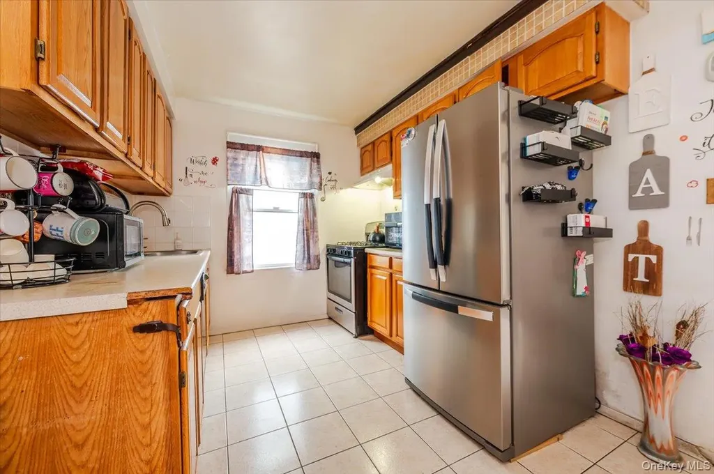174 Hoffman Avenue Elmont NY 11003