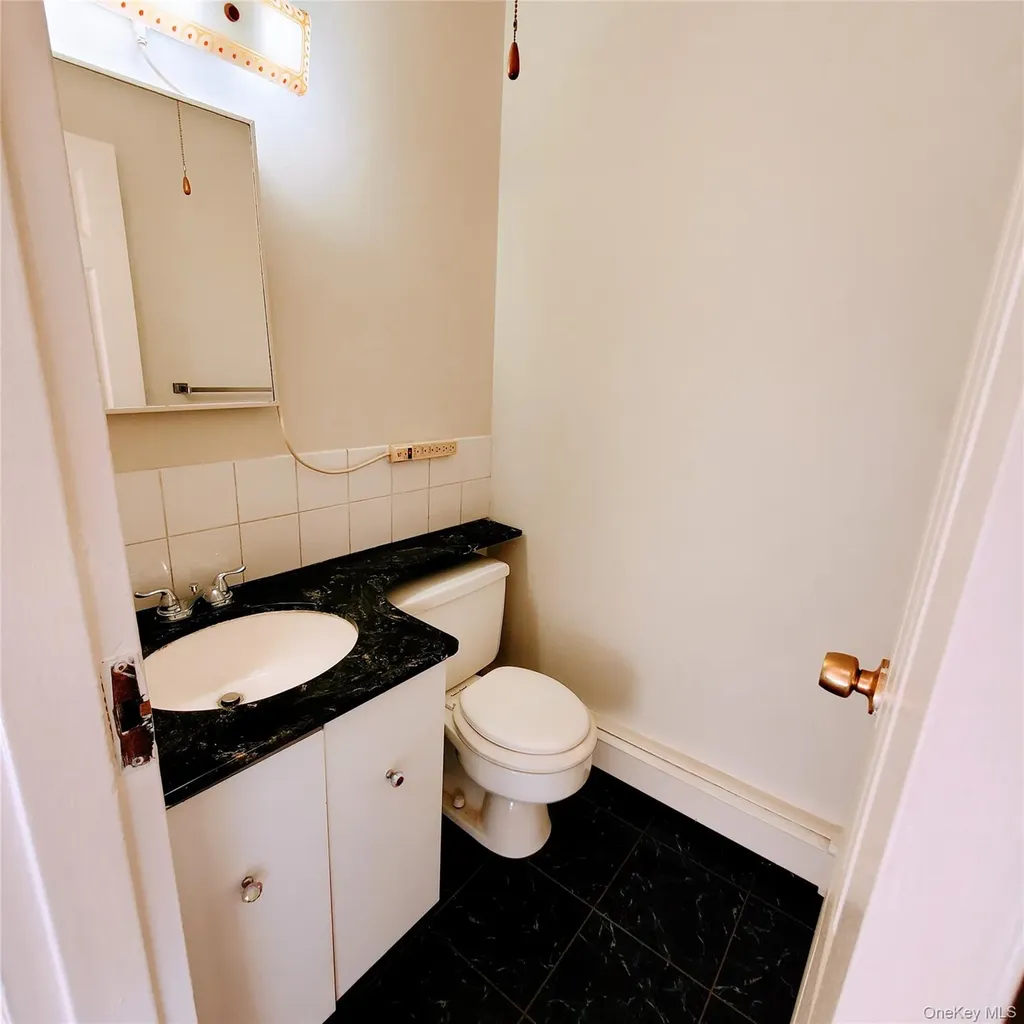 3 Hook Road Poughkeepsie NY 12601