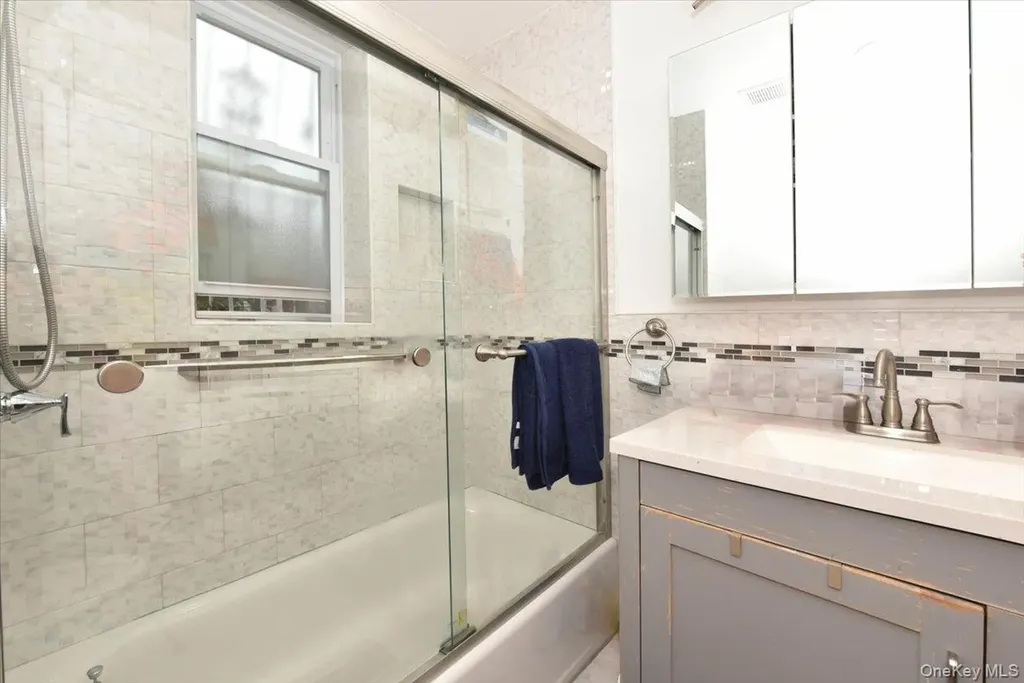 121 Riverdale Avenue Brooklyn NY 11212