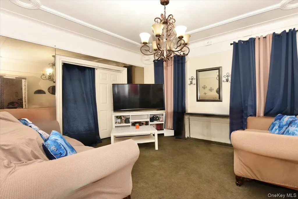 121 Riverdale Avenue Brooklyn NY 11212