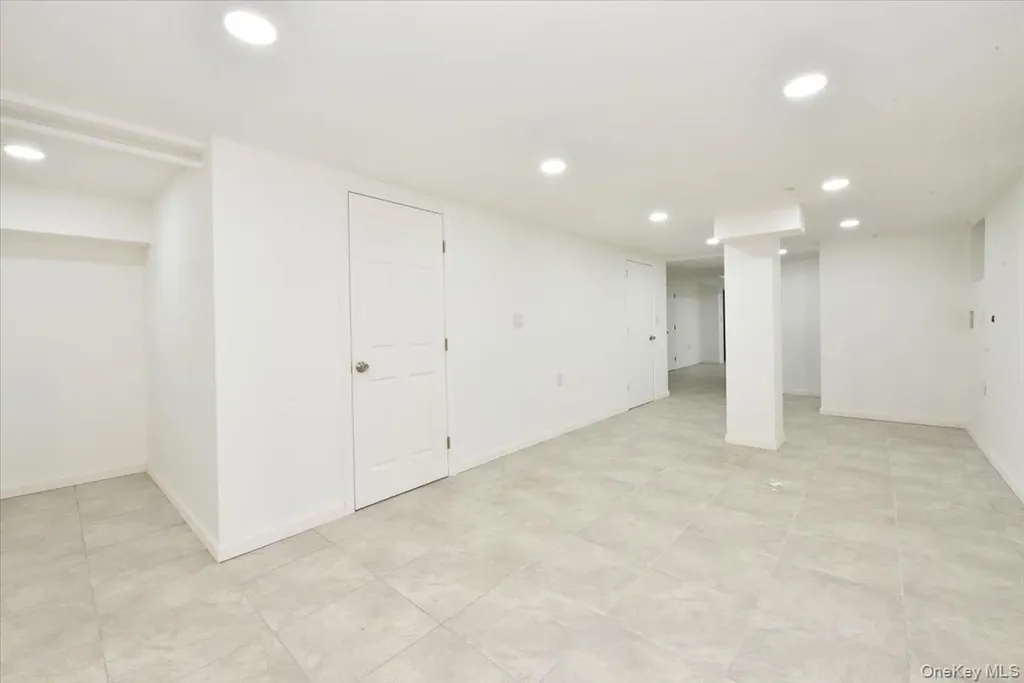 121 Riverdale Avenue Brooklyn NY 11212