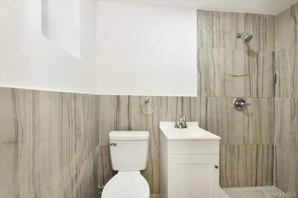 121 Riverdale Avenue Brooklyn NY 11212