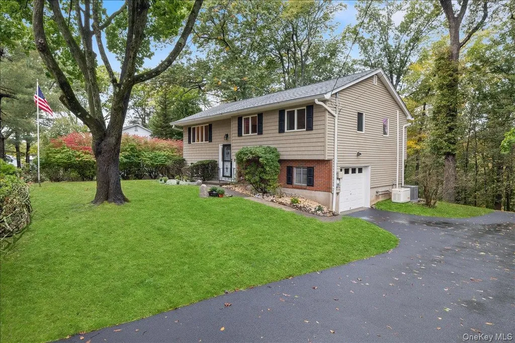 26 Van Terrace Sparkill NY 10976