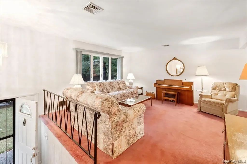 26 Van Terrace Sparkill NY 10976