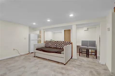 85-16 250th Street Bellerose NY 11426