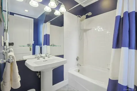 13 Sunnyside Place Harrison NY 10528