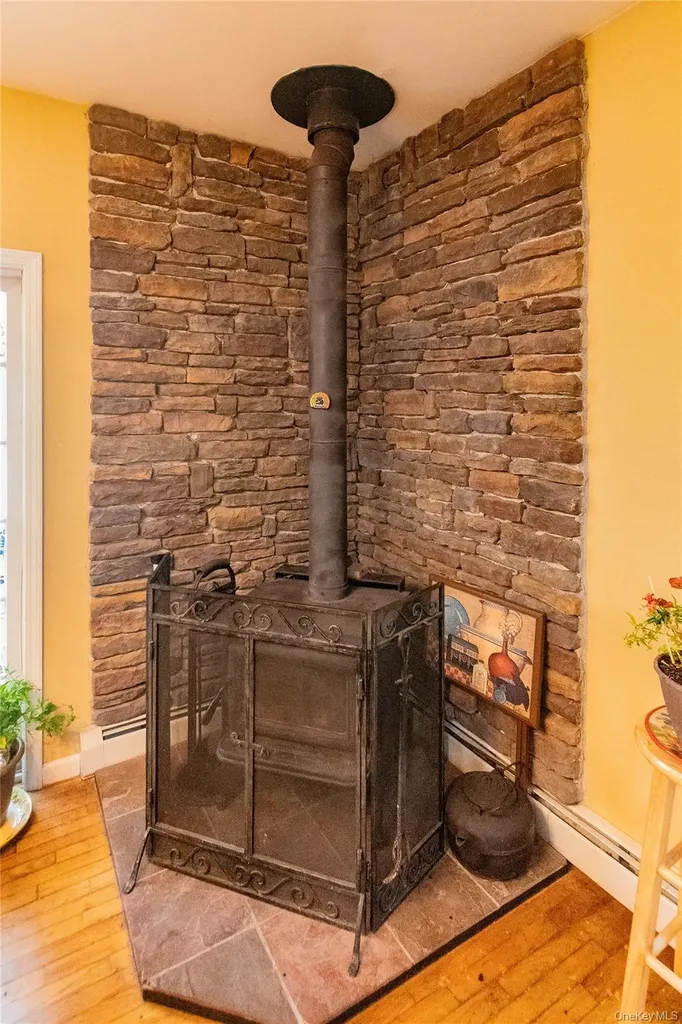 219 Brimstone Hill Road Pine Bush NY 12566