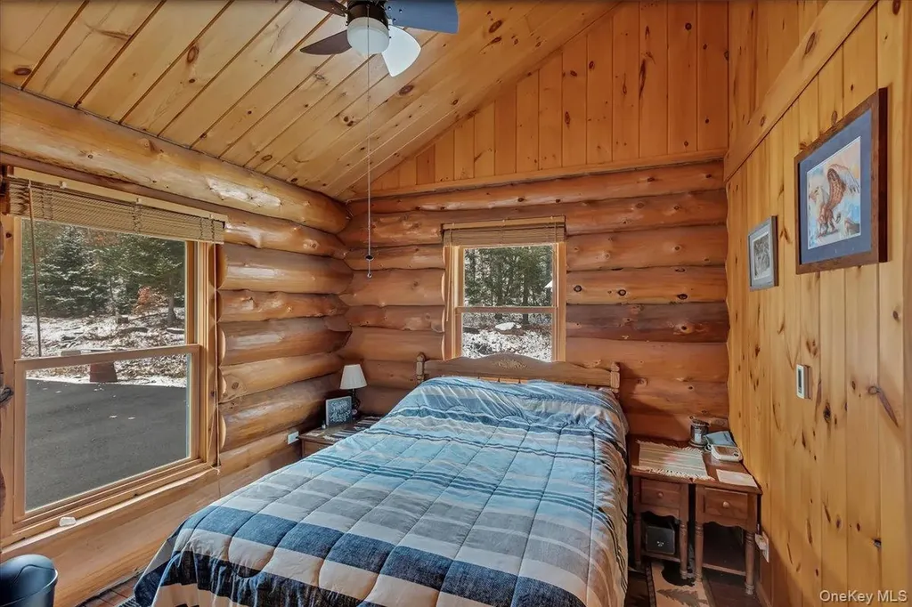 465 Barlow Road Call Listing Agent NY 12078