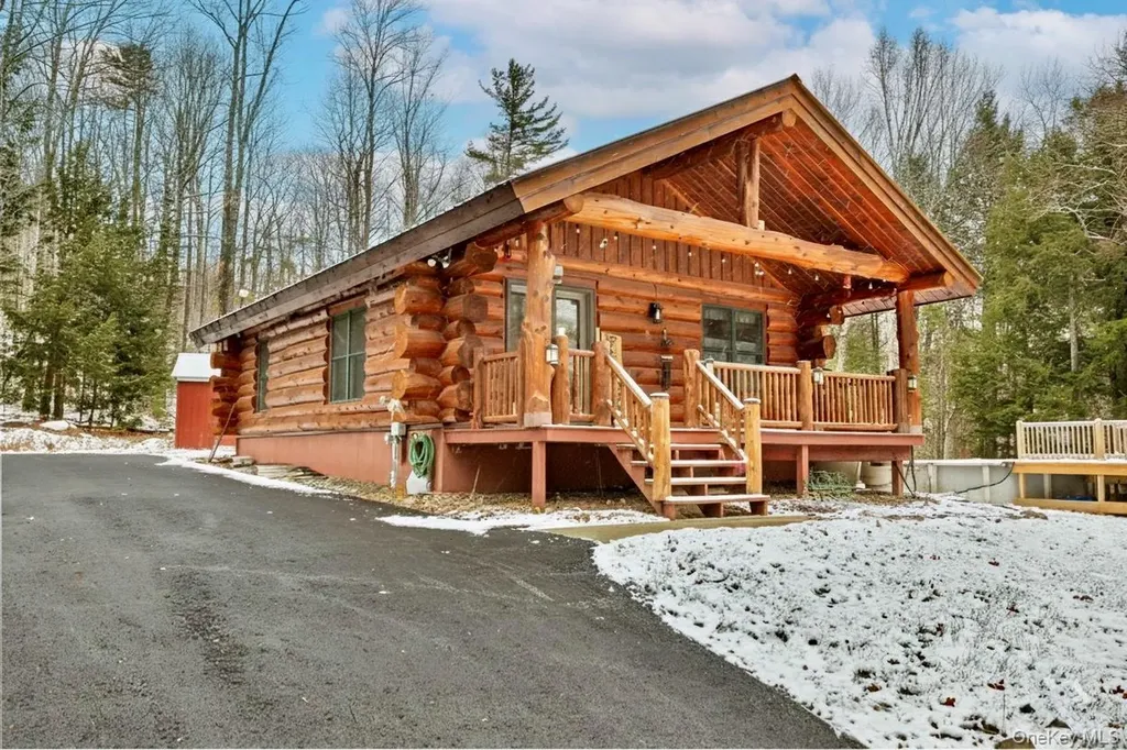 465 Barlow Road Call Listing Agent NY 12078
